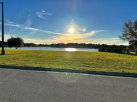 528 Meandering Way, Polk City, FL 33868