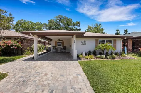557 Lake Mystic Ln, Lakeland, FL 33813