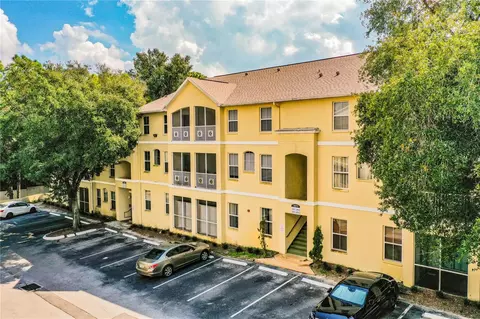 5011 Sunridge Palms Dr #202, Tampa, FL 33617