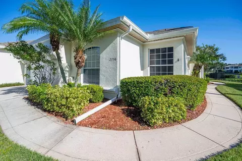 2758 Prestwick Dr, Lakeland, FL 33803