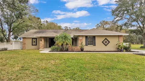 2823 Deerbrook Dr, Lakeland, FL 33811
