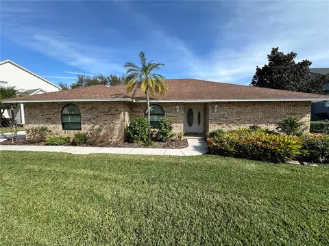 5942 Coveview Dr W, Lakeland, FL 33813