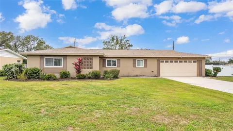 6215 Lyn Mar Dr, Lakeland, FL 33813