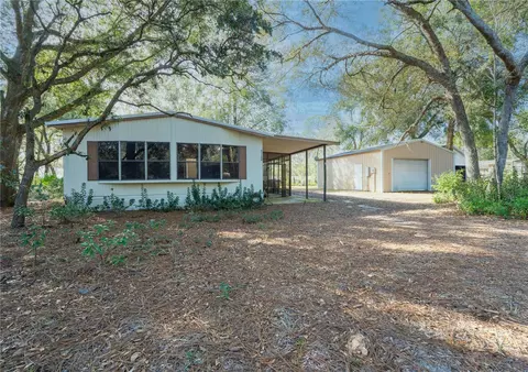 21142 Niles Ave, Mount Dora, FL 32757