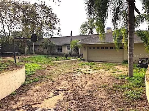 648 Masterpiece Rd, Lake Wales, FL 33898