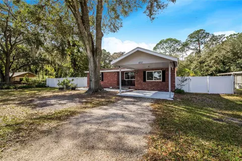 4717 Bird Rd, Plant City, FL 33567