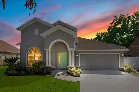 623 Limona Woods Dr, Brandon, FL 33510
