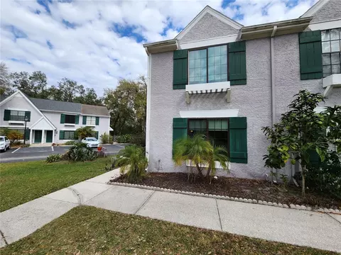 3318 Laurel View Dr, Brandon, FL 33511