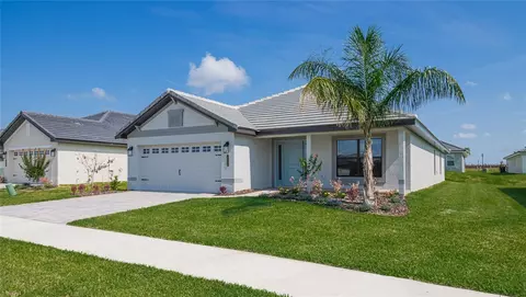 4634 Grandview Glen Dr, Auburndale, FL 33823