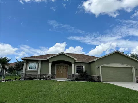 131 8th St, Lake Hamilton, FL 33851