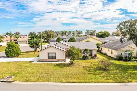 5801 Sandpipers Dr, Lakeland, FL 33809