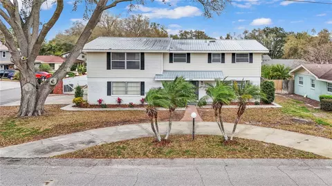 805 Lake Elbert Ct, Winter Haven, FL 33881
