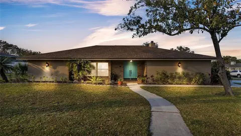 1130 Hallamwood Trl S, Lakeland, FL 33813