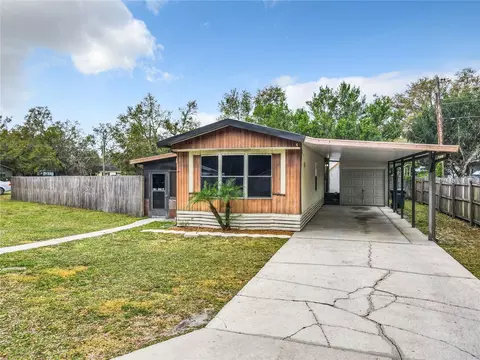 1110 Lakewood Cir E, Lakeland, FL 33801