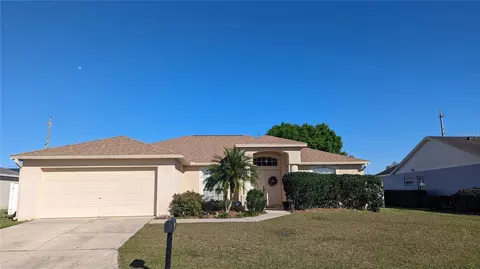 6366 Oakpoint Dr, Lakeland, FL 33813