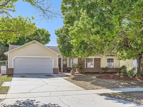 2520 Logandale Dr, Orlando, FL 32817