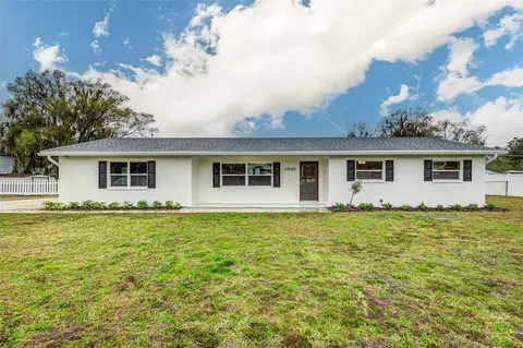 5640 Starling Dr, Mulberry, FL 33860