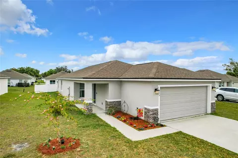 313 Judy Ln, Auburndale, FL 33823
