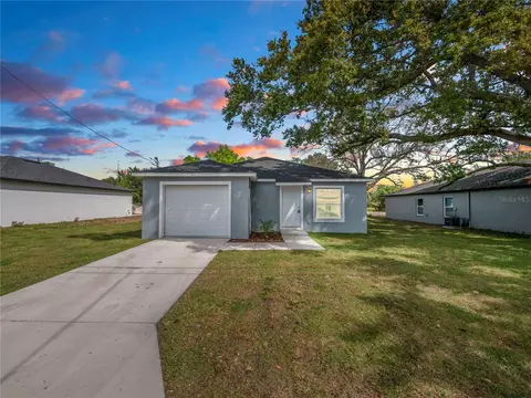 851 4th St, Winter Haven, FL 33881