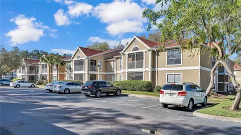 9481 Highland Oak Dr #1513, Tampa, FL 33647
