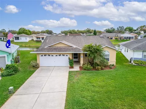 2274 Silver Re Dr, Lakeland, FL 33810