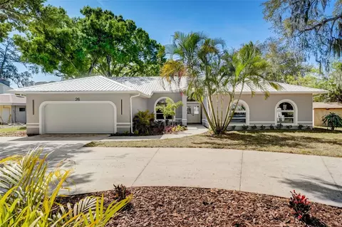26 Lake Idylwild Dr N, Winter Haven, FL 33881