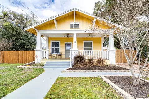 217 Cannon St, Lakeland, FL 33803