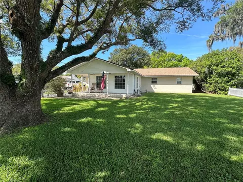 7904 Kathleen Rd, Lakeland, FL 33810