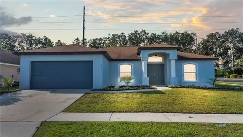 1301 Normandy Heights Cir, Winter Haven, FL 33880