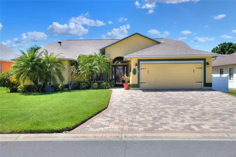 6028 Condor Dr, Lakeland, FL 33809