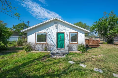 651 N 10th St, Eagle Lake, FL 33839