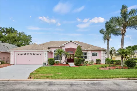 429 Golf Course Pkwy, Davenport, FL 33837