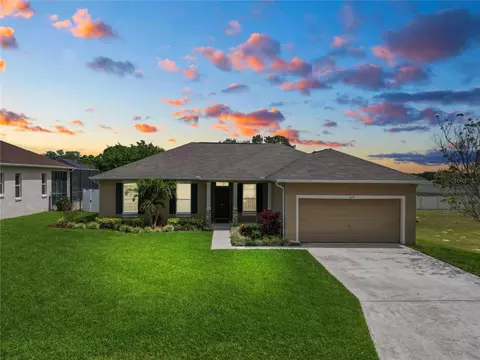 3127 Panther Dr, Lakeland, FL 33812
