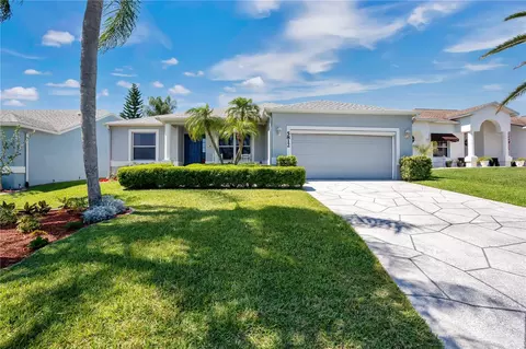 5812 Crane Dr, Lakeland, FL 33809