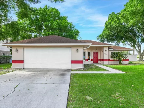 7311 Floral Cir E, Lakeland, FL 33810