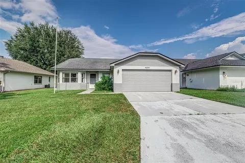 6225 Crane Dr, Lakeland, FL 33809