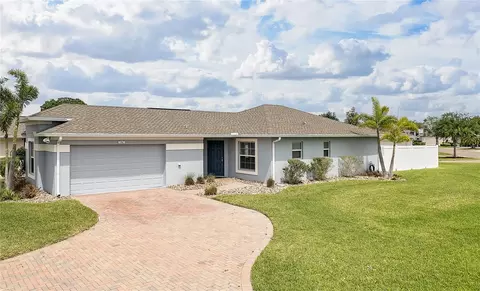 3382 Raleigh Dr, Winter Haven, FL 33884