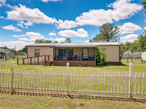265 Waterview Dr, Polk City, FL 33868