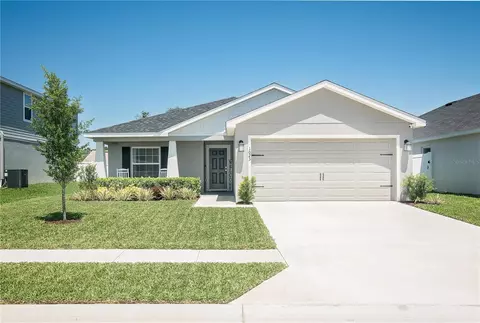 1023 Tropea Ln, Auburndale, FL 33823