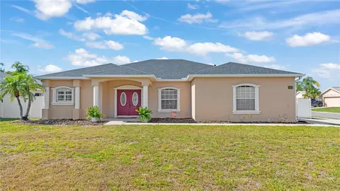3580 Marsh Wren St, Lakeland, FL 33811