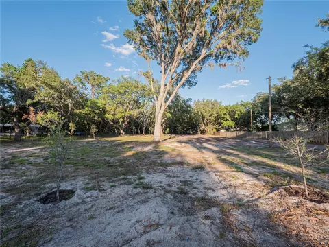 12214 Greenland Dr, Riverview, FL 33579