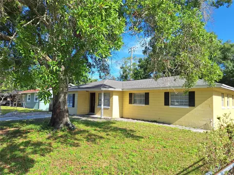 5826 Hammon Dr, Tampa, FL 33619