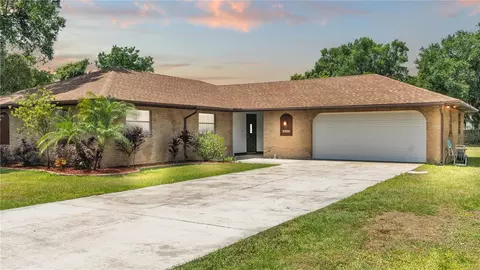 4390 Old Colony Rd, Mulberry, FL 33860