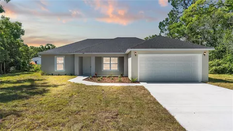 1107 NE 6th St, Mulberry, FL 33860