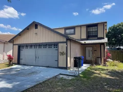 2240 Buttercup Ct, Lakeland, FL 33801