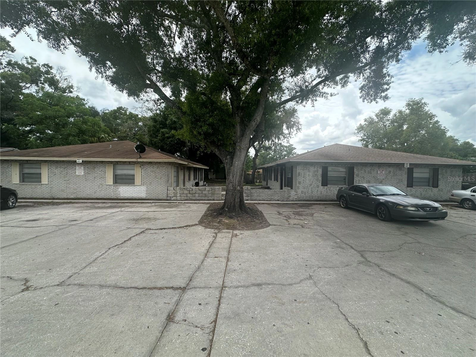 605-613 Choctaw Ave  