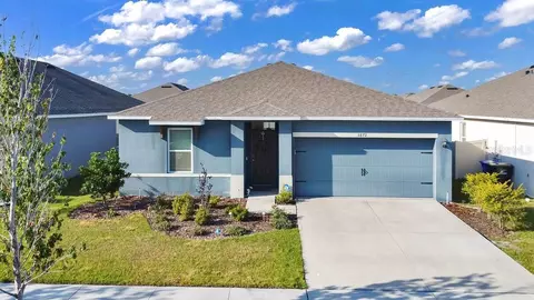 5872 Arlington River Dr, Lakeland, FL 33811