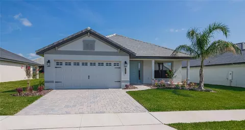 4914 Vue Delac Pass, Auburndale, FL 33823