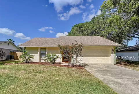 4829 Wildflower Dr, Lakeland, FL 33811