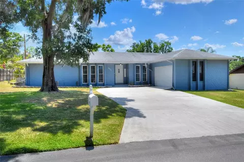 5024 Fairfax W, Lakeland, FL 33813